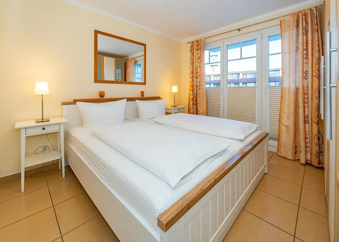 Elaine, App 24 * Westerland