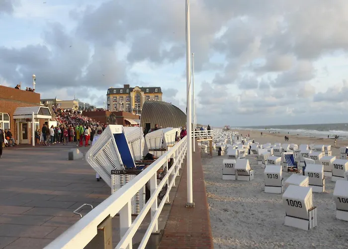 Elaine, App 24 Westerland